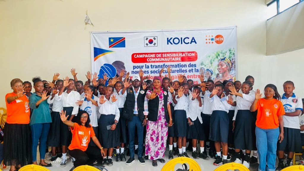 Kinshasa / Projet KOICA : FMMDI-ONG sensibilise 400 élèves et enseignants sur les VBG au Centre Féminin Marie Antoinette de Limete 